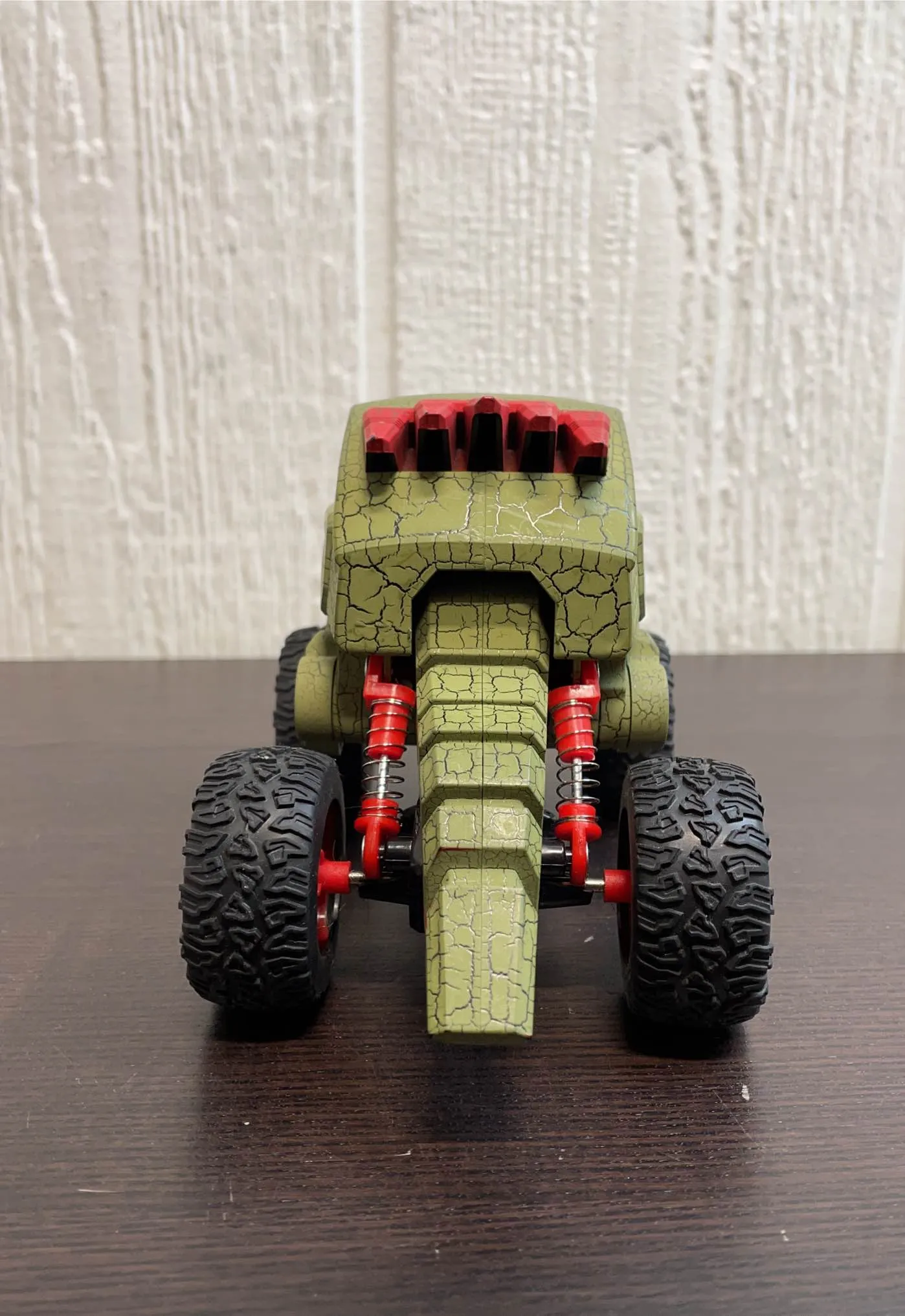 Aeromax Kids Dino-Faur Pull Back Dinosaur Truck
