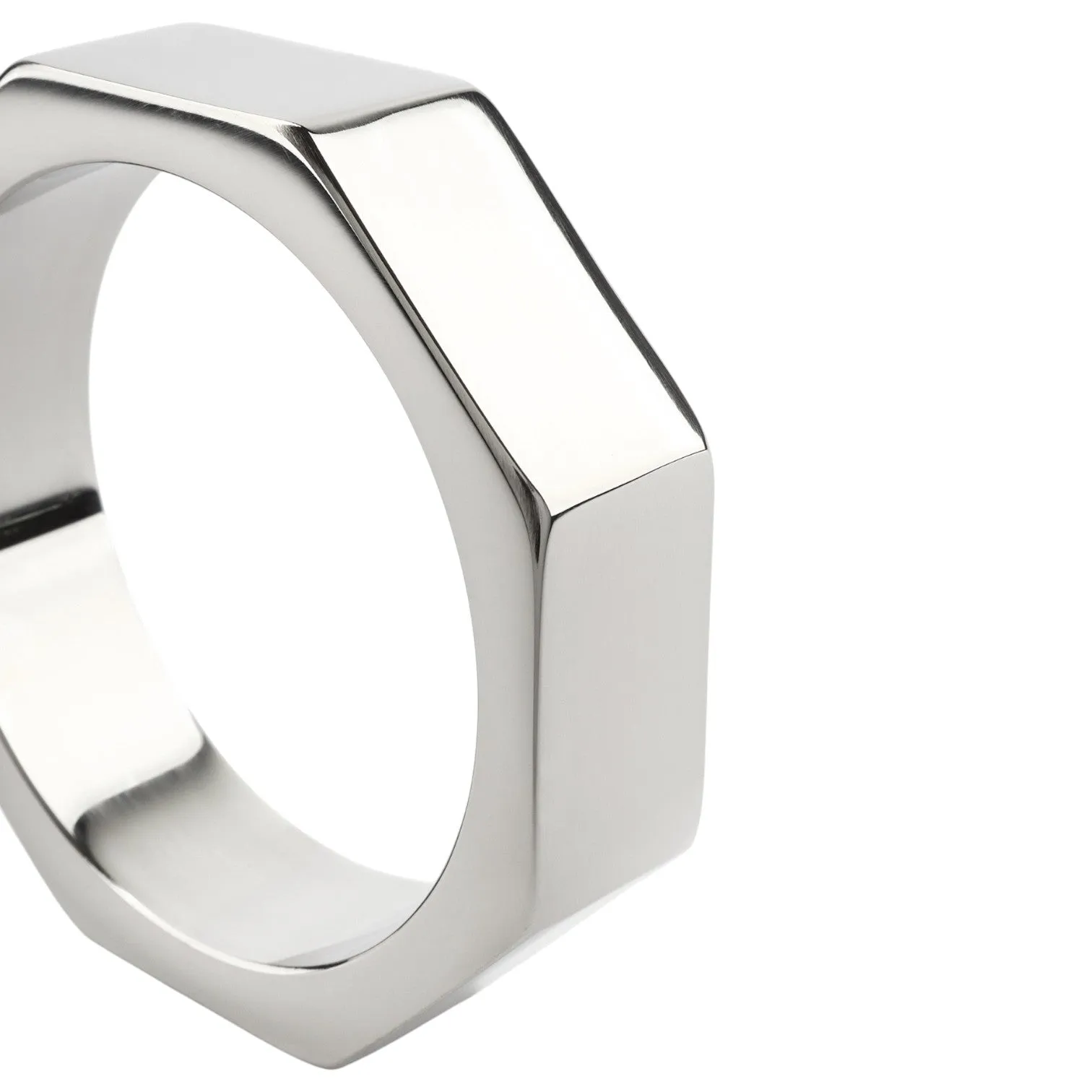 Inel pentru penis MR. STEEL Nut C-Ring. în formă de piuliță. din oțel inoxidabil. diametru 5 cm (mare). argintiu