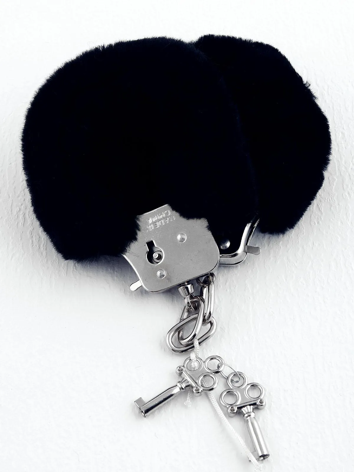 Manette Peluche Nero