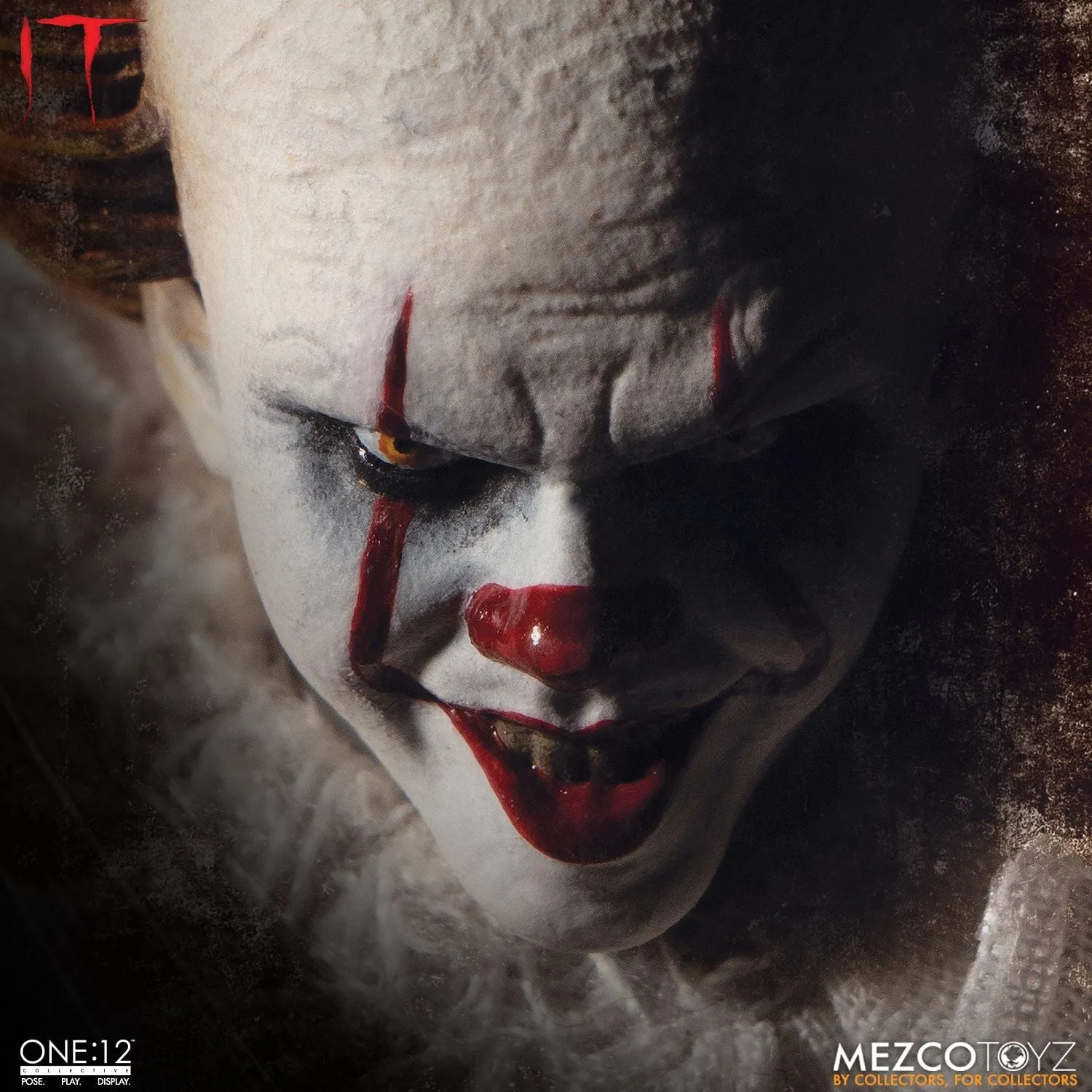 Mezco Toyz ONE:12 Collective: IT: Pennywise Action Figure
