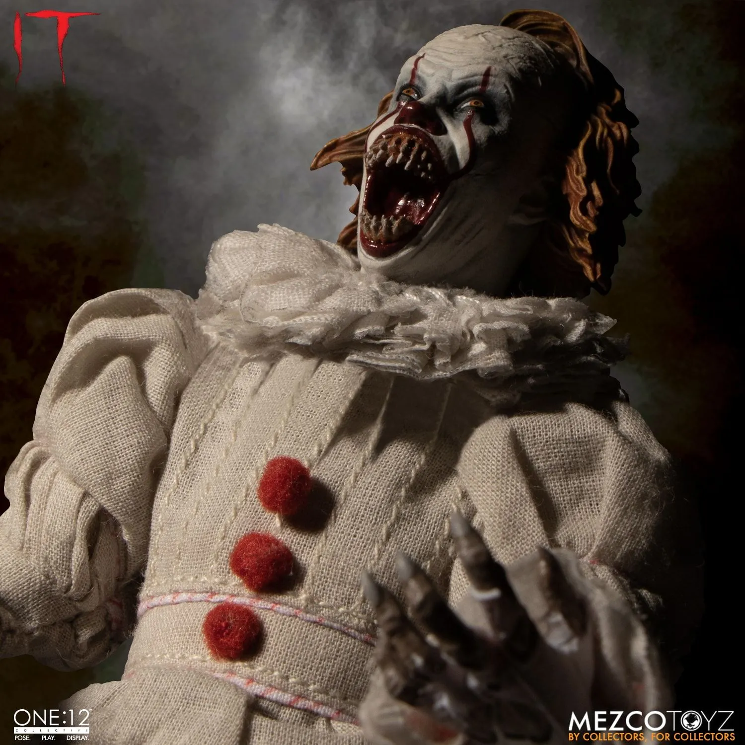 Mezco Toyz ONE:12 Collective: IT: Pennywise Action Figure