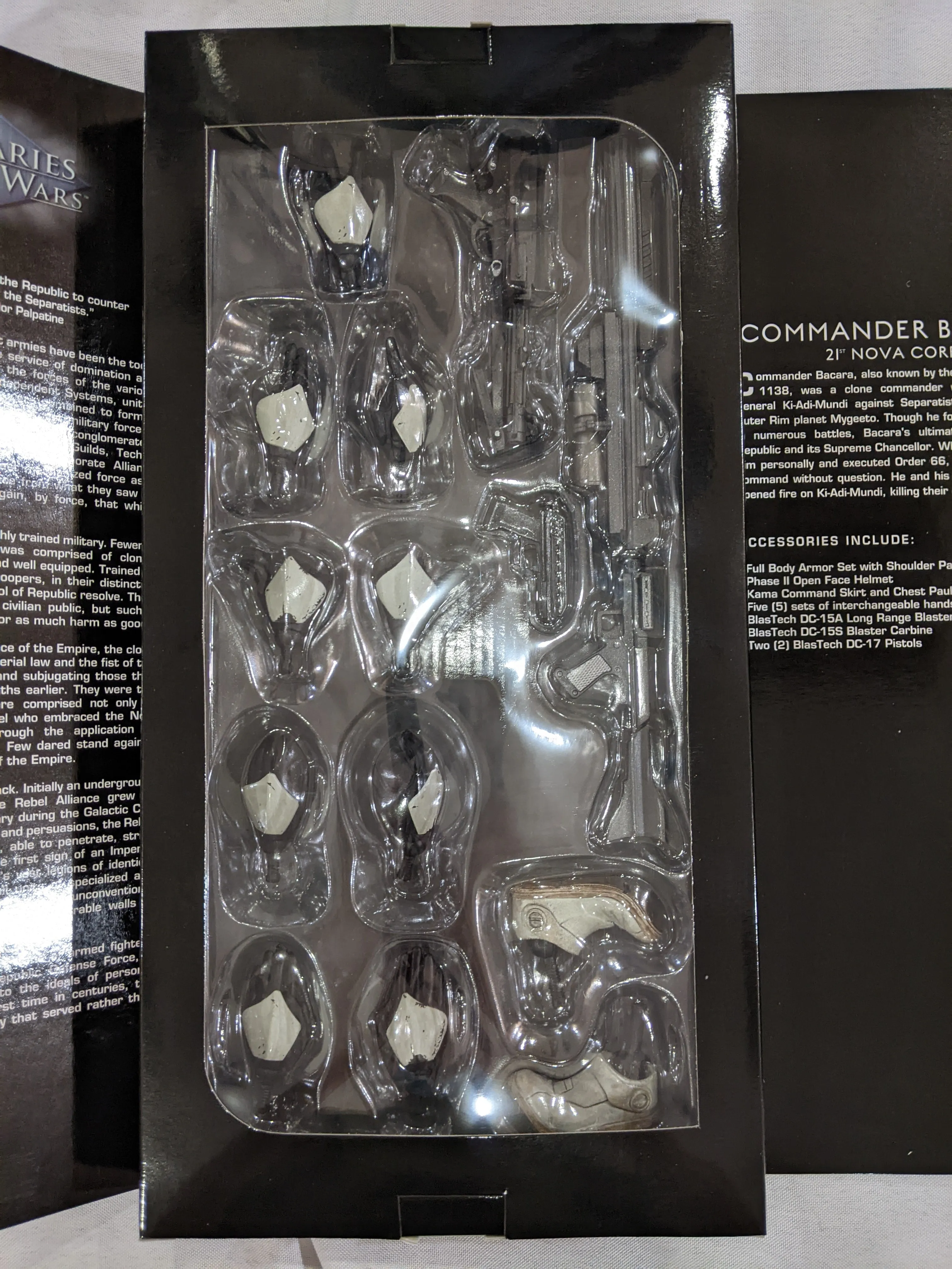 Sideshow Collectible 1/6 Star Wars Militaries of Star Wars 21st Nova Corps Commander Bacara Sixth Scale Figure *Open Box*